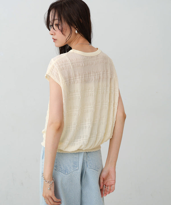 シャーリング切り替えトップス