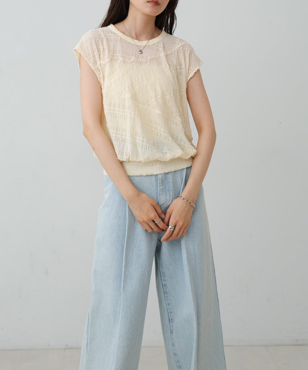 シャーリング切り替えトップス