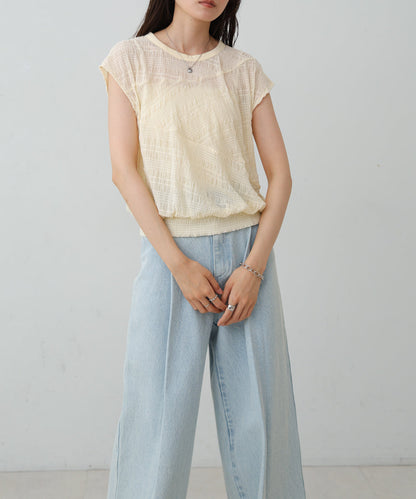 シャーリング切り替えトップス