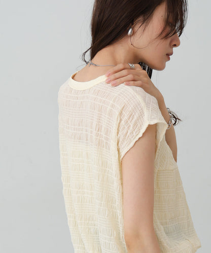 シャーリング切り替えトップス