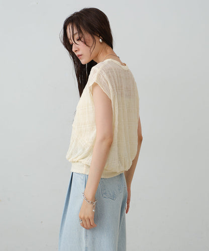 シャーリング切り替えトップス