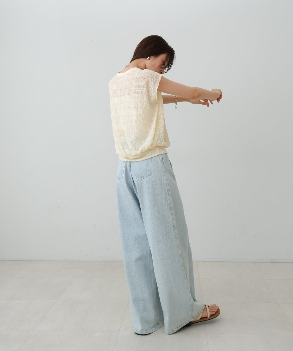 シャーリング切り替えトップス