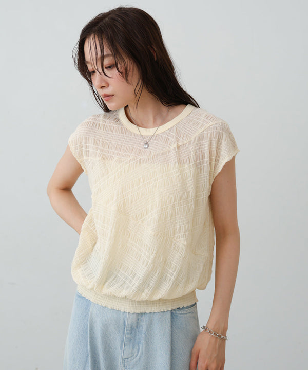 シャーリング切り替えトップス