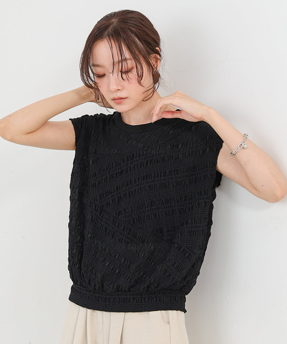 シャーリング切り替えトップス