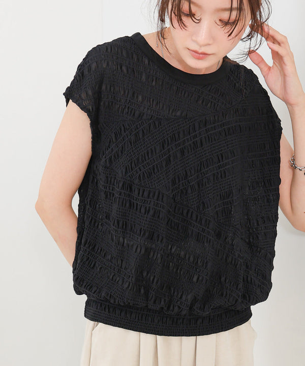シャーリング切り替えトップス