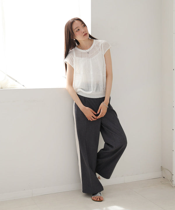 シャーリング切り替えトップス