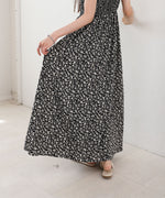 【S・Mサイズ展開】リトルフラワーシャーリングキャミワンピース