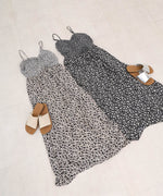 【S・Mサイズ展開】リトルフラワーシャーリングキャミワンピース