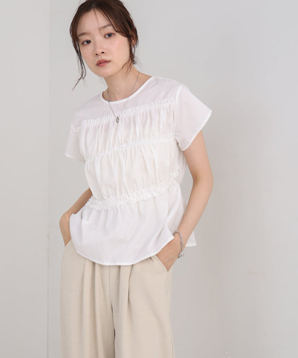 フレンチスリーブギャザーフリルブラウス