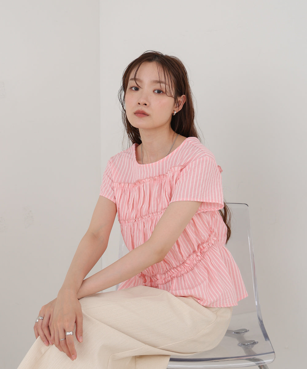 フレンチスリーブギャザーフリルブラウス