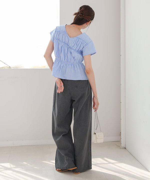 フレンチスリーブギャザーフリルブラウス