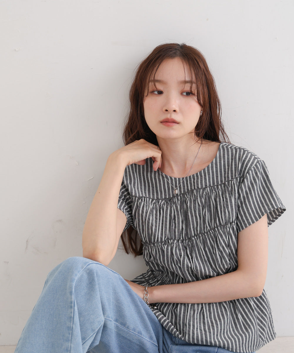 フレンチスリーブギャザーフリルブラウス