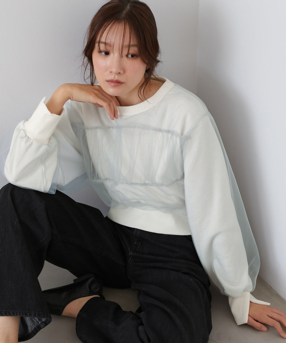 ショート丈チュールレイヤードスウェット