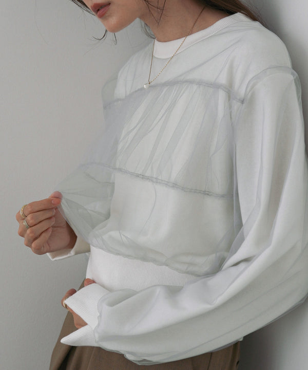 ショート丈チュールレイヤードスウェット