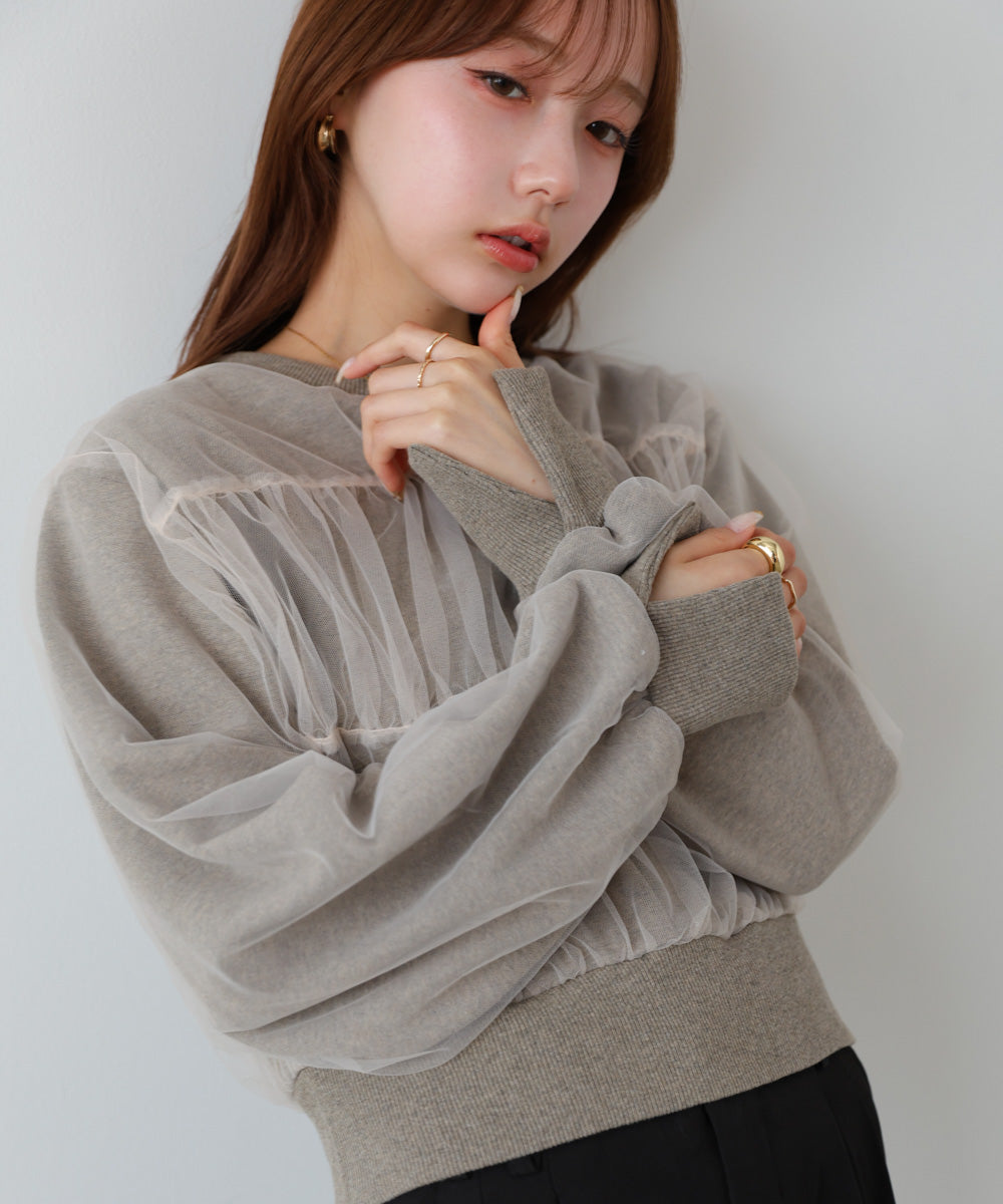 ショート丈チュールレイヤードスウェット