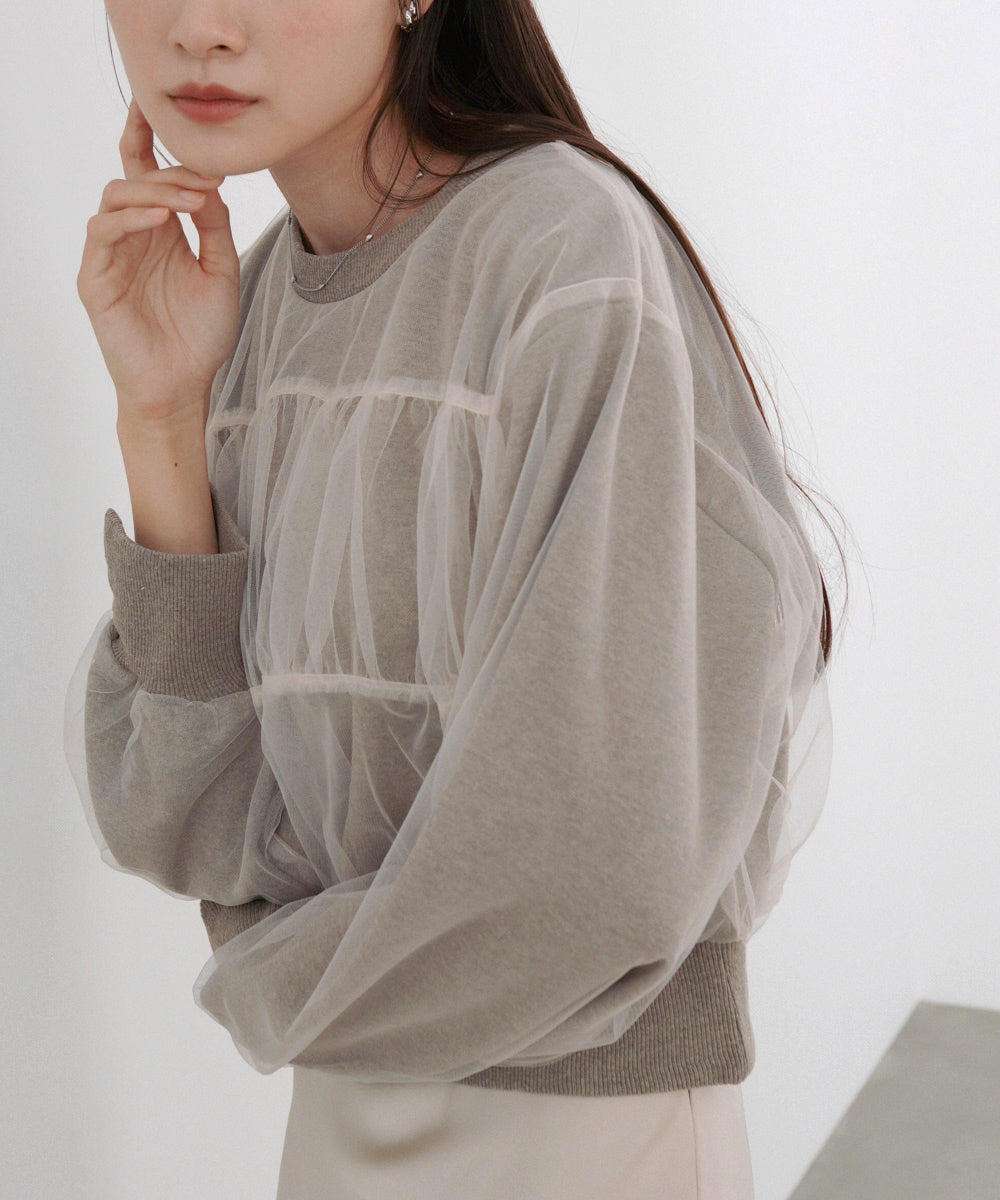 ショート丈チュールレイヤードスウェット