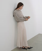 ショート丈チュールレイヤードスウェット