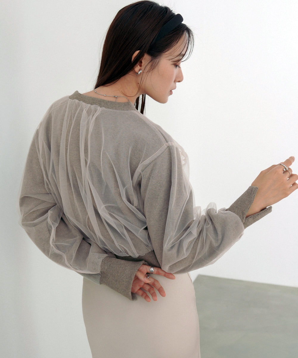 ショート丈チュールレイヤードスウェット