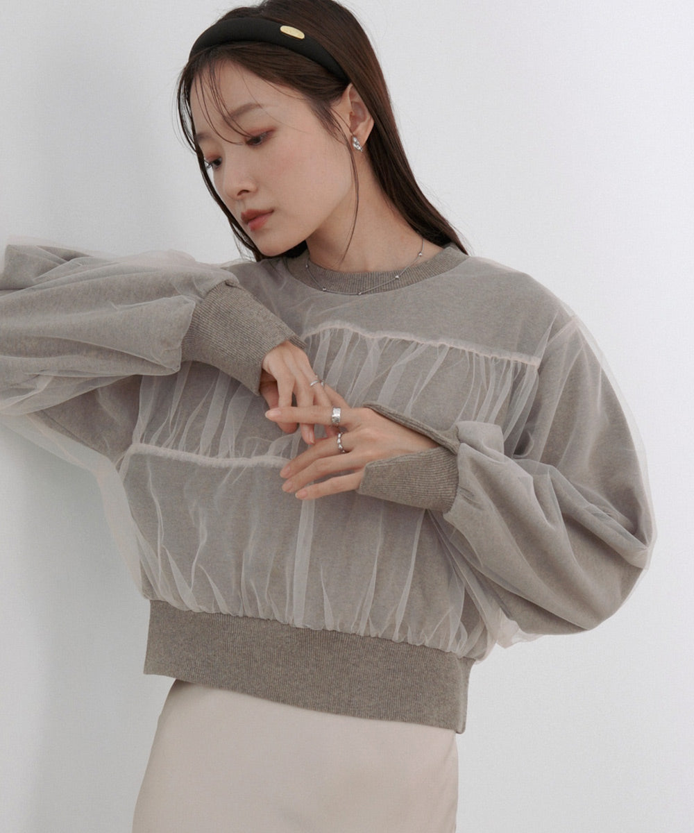 ショート丈チュールレイヤードスウェット