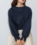 ショート丈チュールレイヤードスウェット