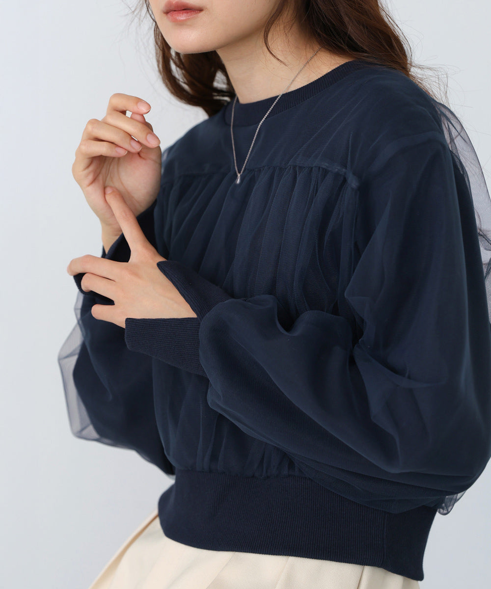 ショート丈チュールレイヤードスウェット