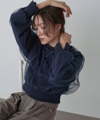 ショート丈チュールレイヤードスウェット