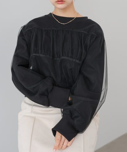 ショート丈チュールレイヤードスウェット