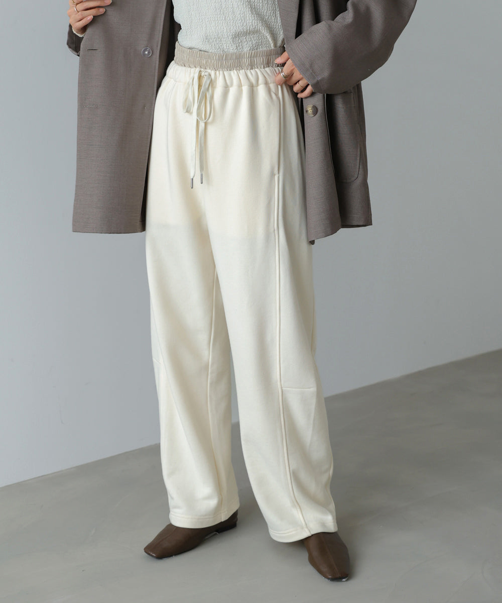 カーブシルエットスウェットパンツ