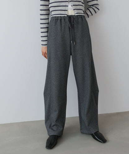 カーブシルエットスウェットパンツ