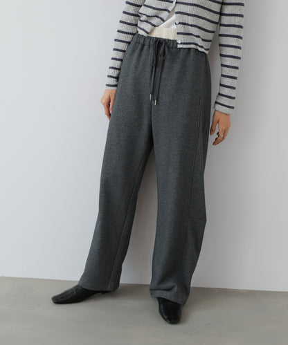 カーブシルエットスウェットパンツ