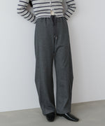 カーブシルエットスウェットパンツ