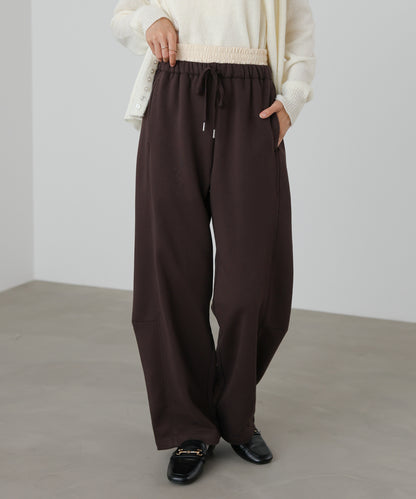 カーブシルエットスウェットパンツ