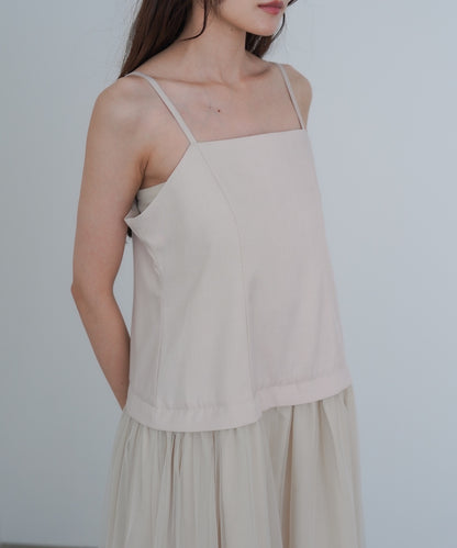 レイヤード風チュールキャミワンピース