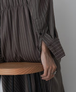 ストライプビスチェ風シャツワンピース