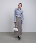 フロントタックＩラインスカート