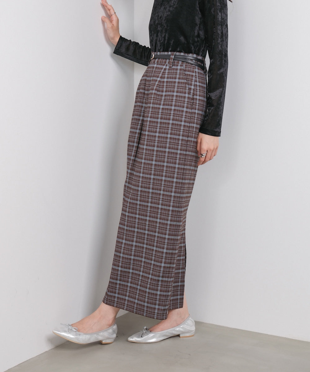 フロントタックＩラインスカート