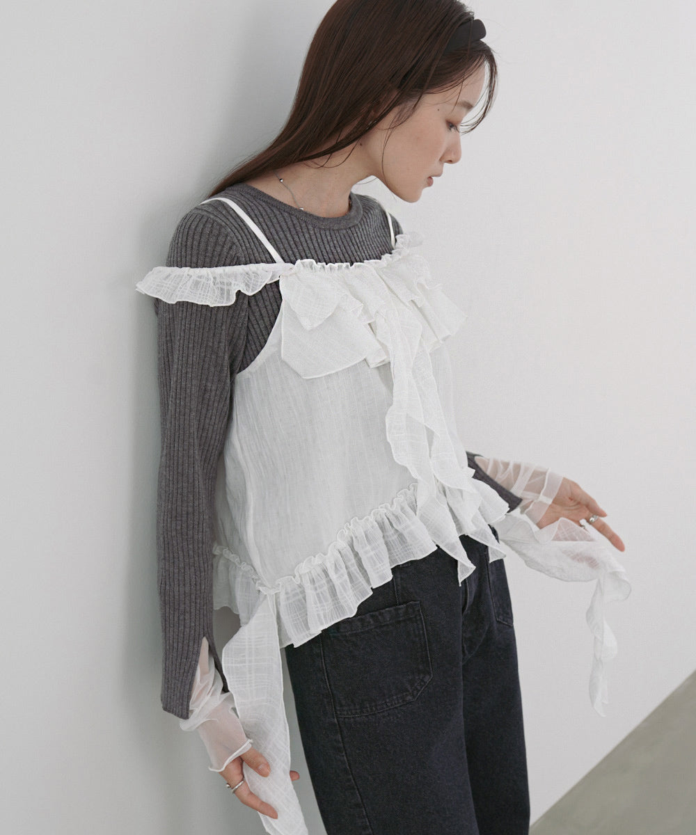 ラッフルフリルキャミソール