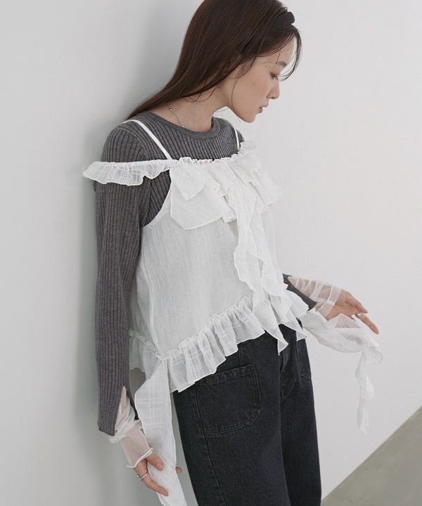 ラッフルフリルキャミソール