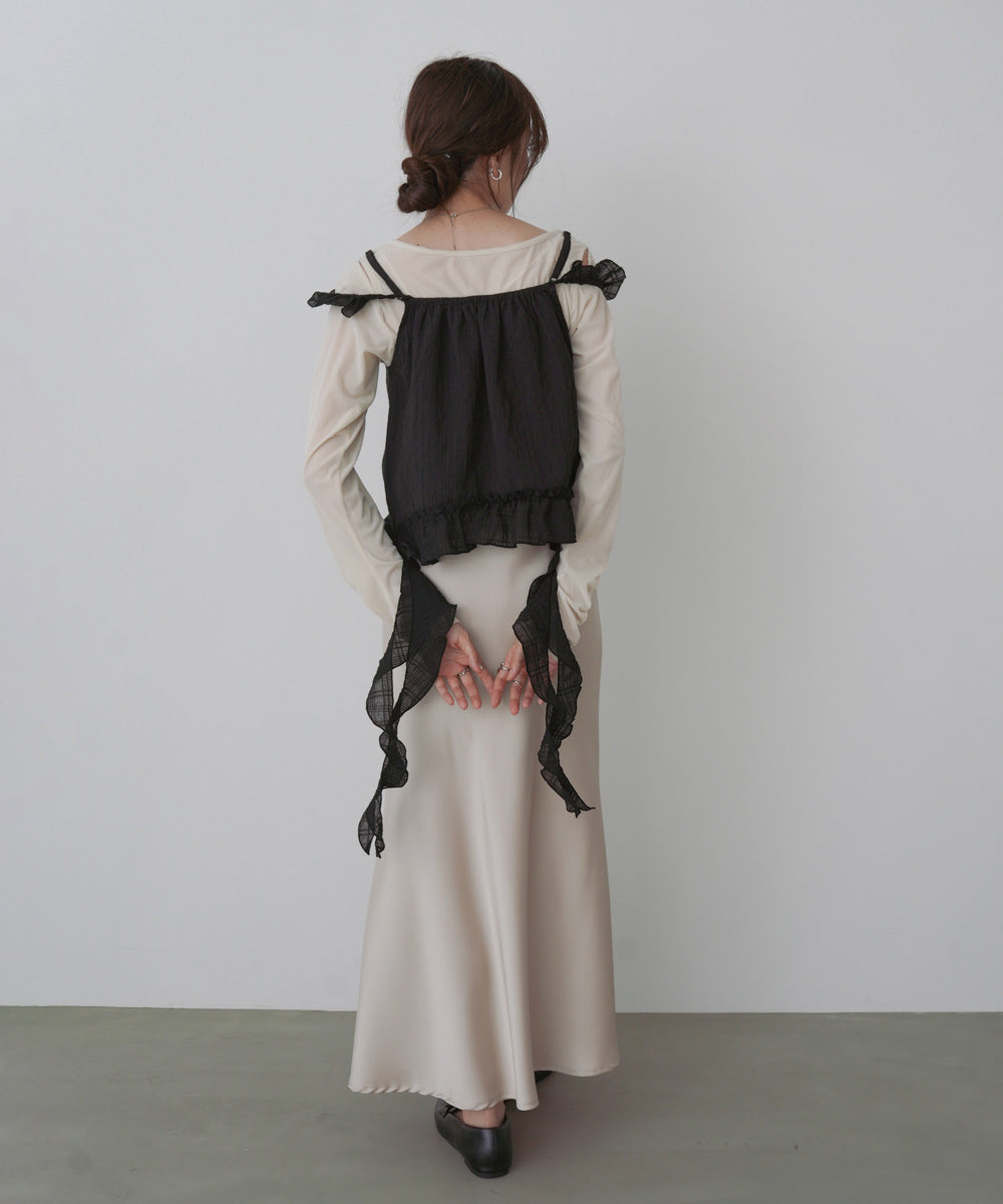 ラッフルフリルキャミソール