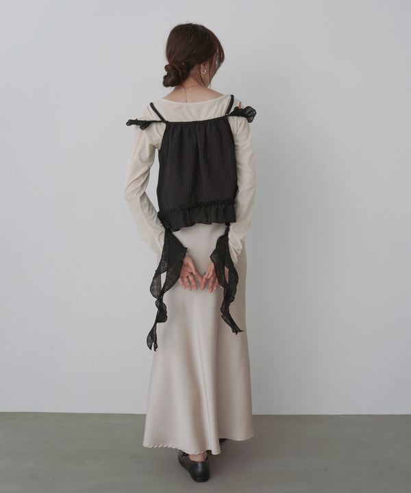 ラッフルフリルキャミソール