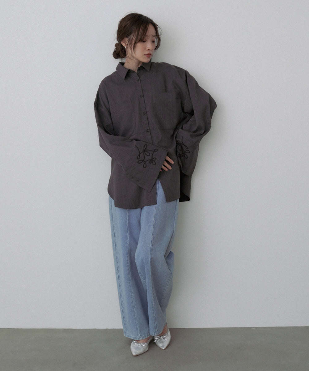 コード刺しゅうワイドカフスオーバーシャツ