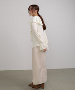 ダブルラッフルカラーブラウス