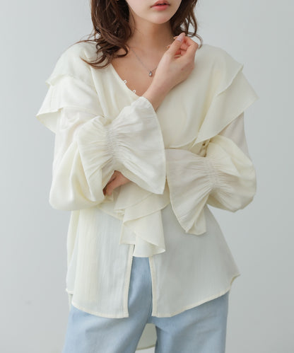 ダブルラッフルカラーブラウス