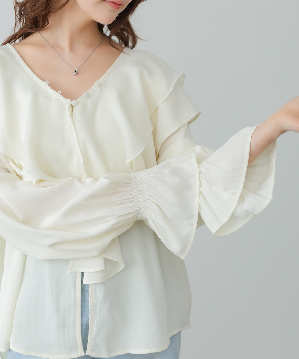 ダブルラッフルカラーブラウス