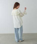 ダブルラッフルカラーブラウス