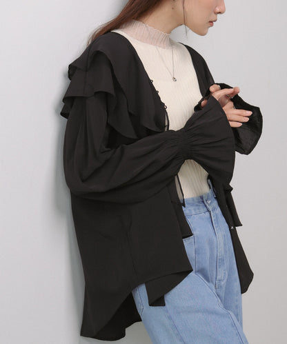 ダブルラッフルカラーブラウス
