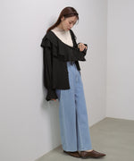 ダブルラッフルカラーブラウス