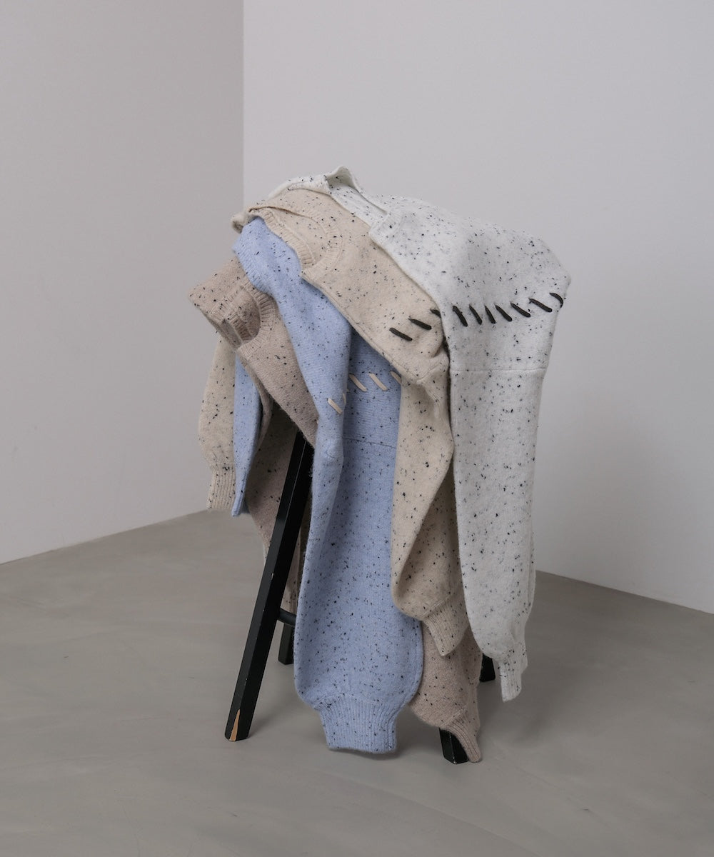 チョコチップ風ネップ 編み上げニットトップス