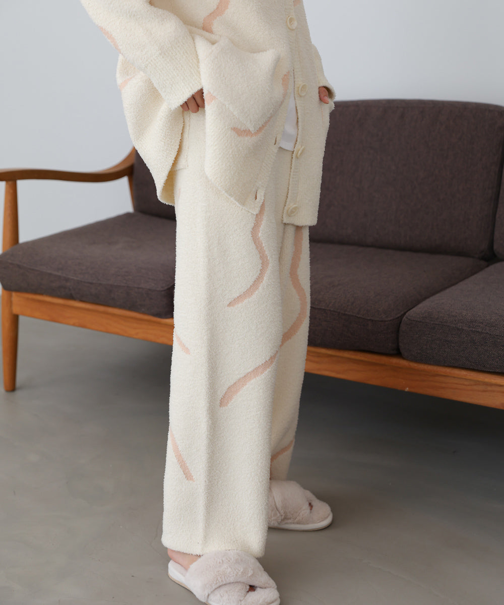 【ルームウェア】ウェーブモチーフふわもちパンツ