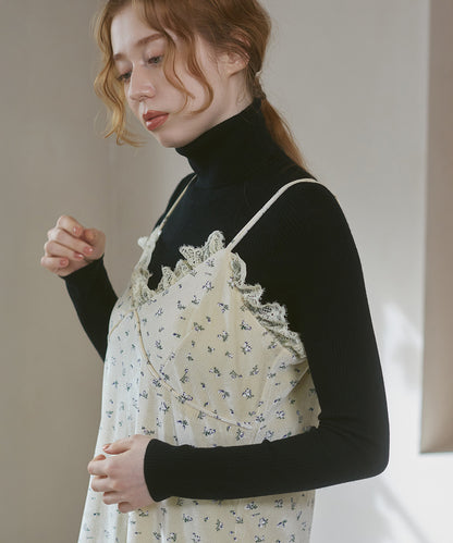 小花柄レース付きベロアキャミワンピース